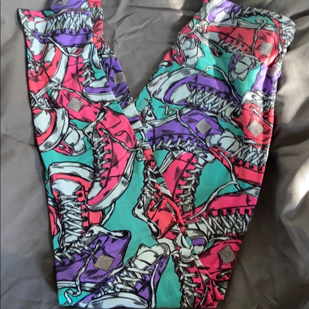 Cute Converse print LuLaRoe One Size Leggings